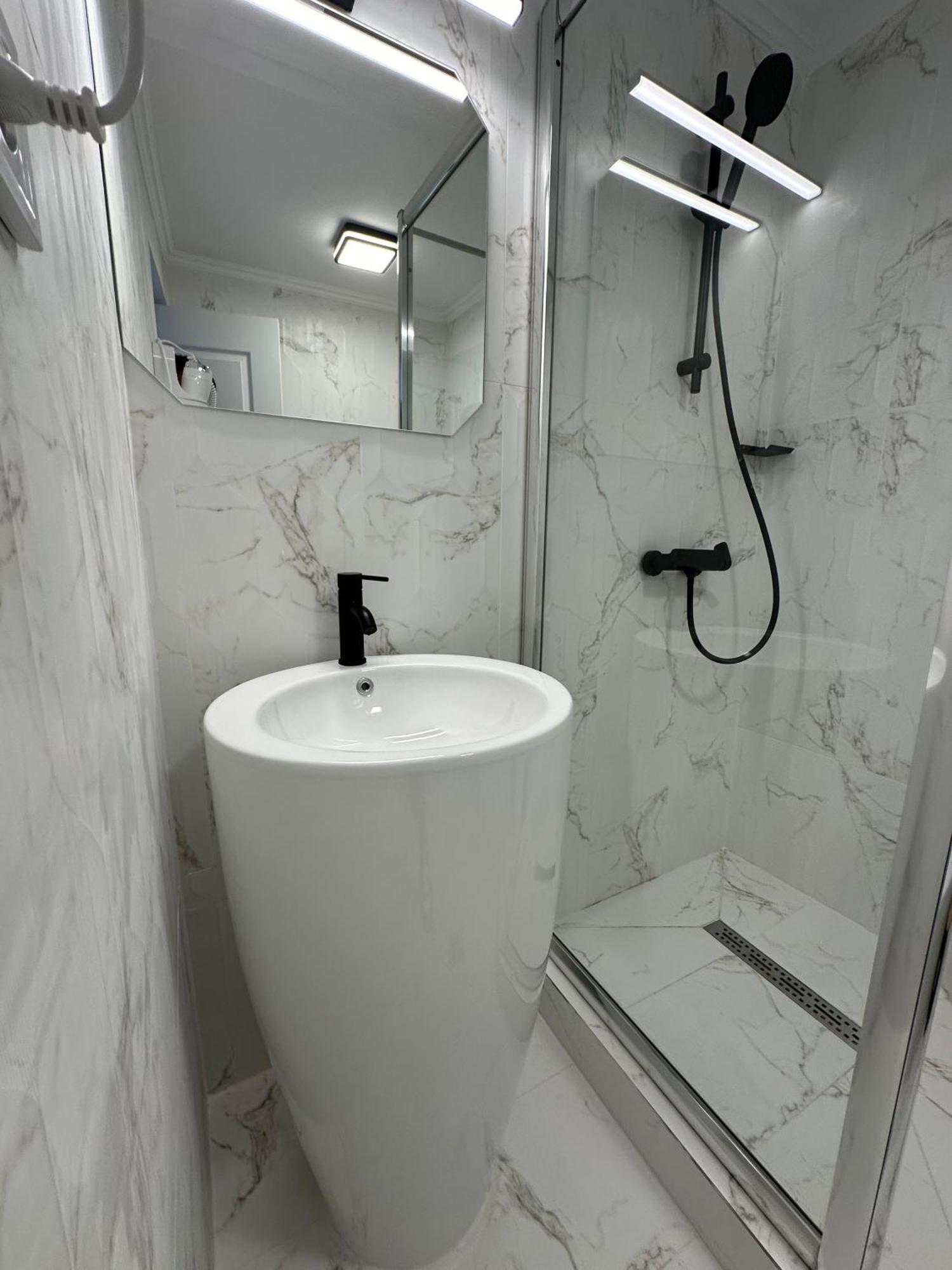 קריובה Elegant Escape Central Studio מראה חיצוני תמונה
